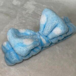 Blue and white polka dot head band  #makeup #hair #hairband #polkadot #bow  Blue